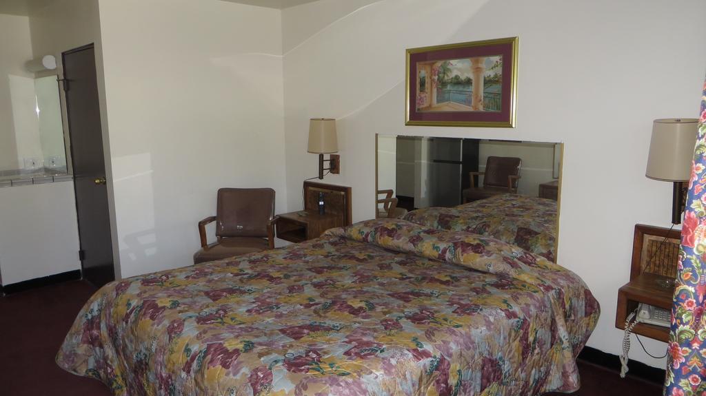 لوس أنجلوس Eagle Rock Motel الغرفة الصورة